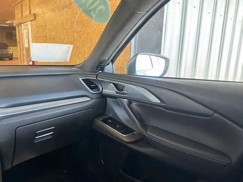 Used 2020 MAZDA CX-9 Signature AWD/4WD image 32