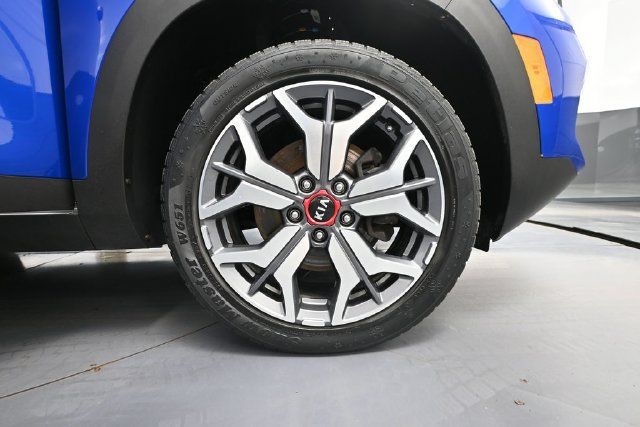 Used 2021 Kia Seltos SX w/ SX Sunroof Package AWD/4WD image 12