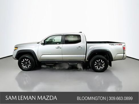 Used 2022 Toyota Tacoma TRD Off-Road w/ TRD Premium Off Road Package AWD/4WD image 10