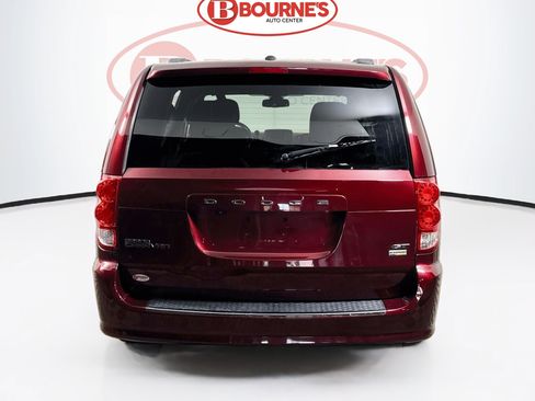 Used 2018 Dodge Grand Caravan GT FWD image 9