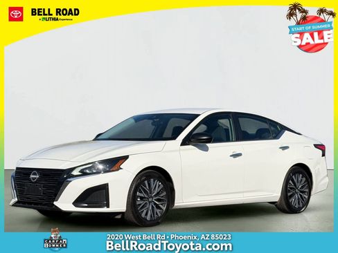 Used 2025 Nissan Altima 2.5 SV FWD image 1
