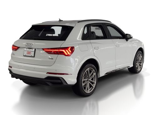 Certified 2024 Audi Q3 2.0T Premium Plus w/ Premium Plus Package image 9