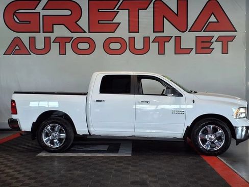 Used 2017 RAM 1500 Big Horn AWD/4WD image 1