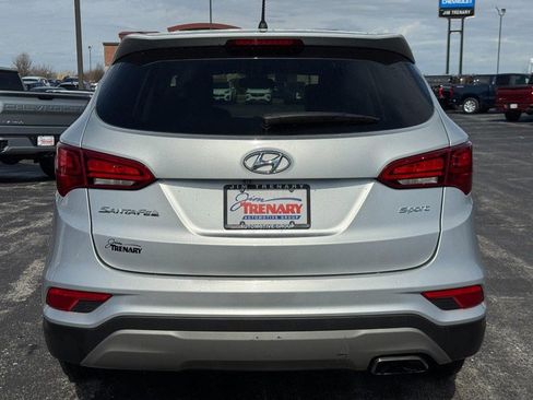 Used 2018 Hyundai Santa Fe Sport image 5