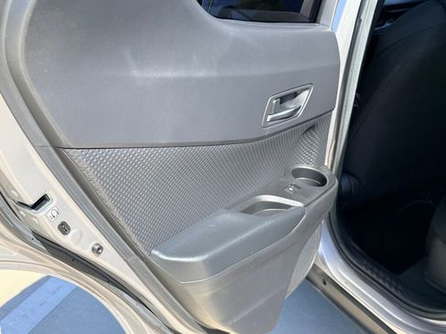 Used 2019 Toyota C-HR LE image 17