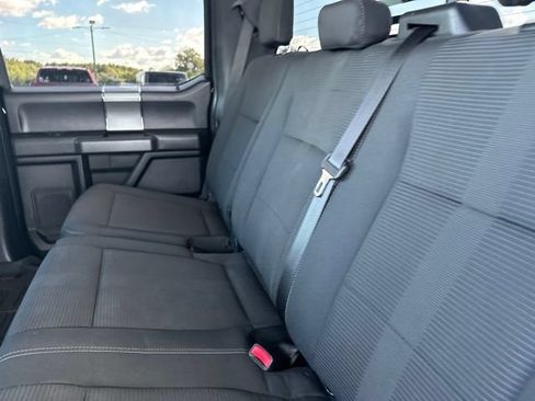 Used 2017 Ford F150 XLT w/ Equipment Group 302A Luxury AWD/4WD image 16