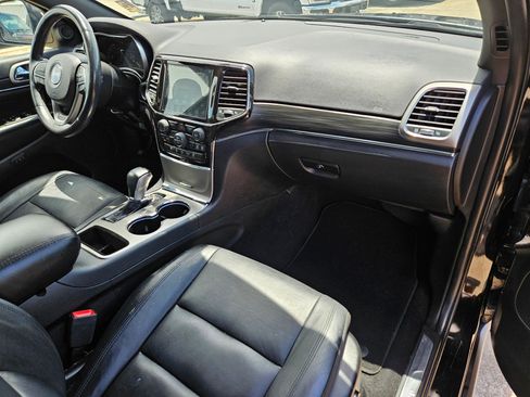 Used 2021 Jeep Grand Cherokee Limited RWD image 31
