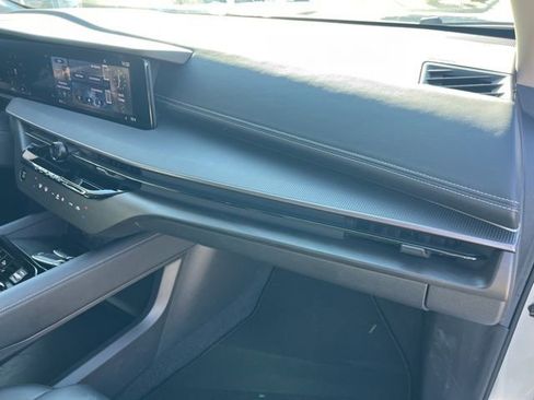 Used 2025 Nissan Murano SV image 27