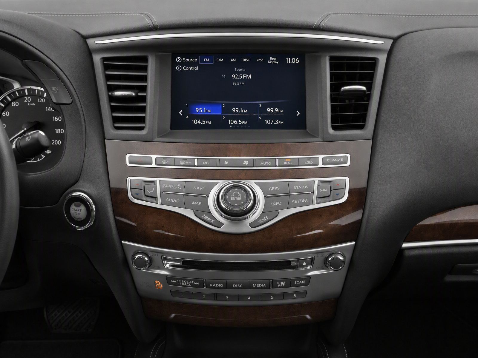 Used 2018 INFINITI QX60 Luxe w/ Deluxe Technology Package AWD/4WD image 15