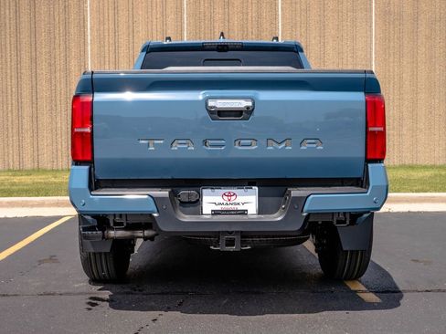 New 2026 Toyota Tacoma Limited w/ Tow Tech Package AWD/4WD image 8