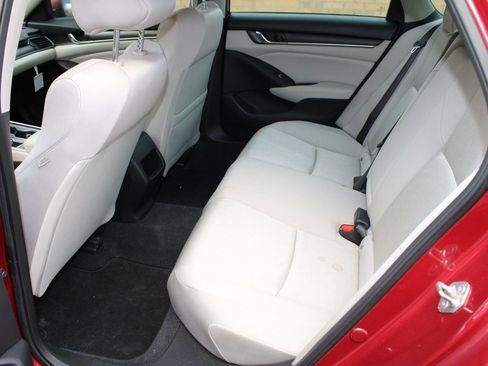 Used 2020 Honda Accord LX image 5