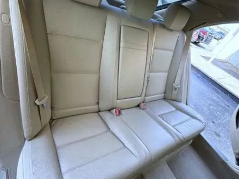 Used 2013 Mercedes-Benz S 550 image 23