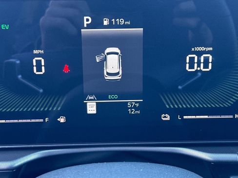 New 2026 Kia Sportage EX image 24