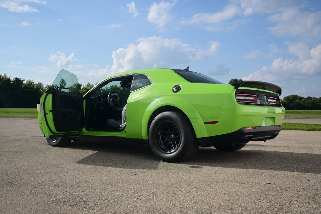 Used 2023 Dodge Challenger SRT Hellcat Redeye RWD image 10