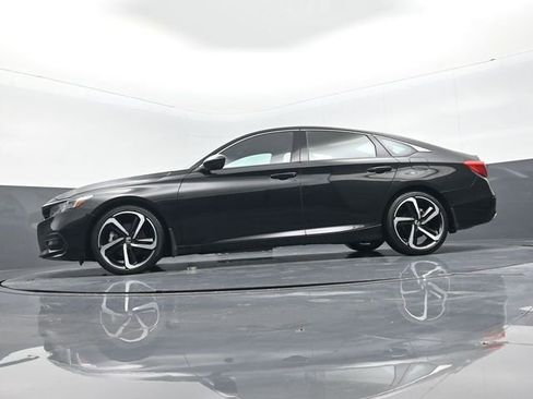 Used 2018 Honda Accord Sport image 20