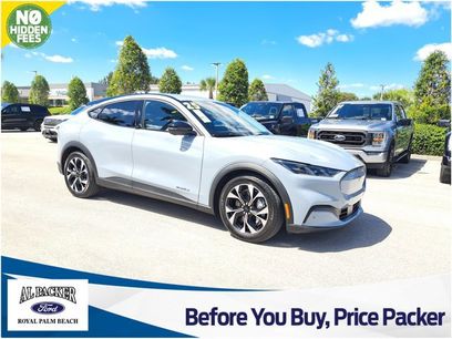 Certified 2025 Ford Mustang Mach-E Select w/ Comfort Package Lite