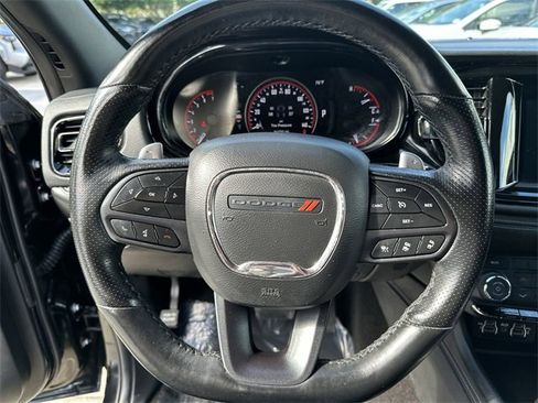 Used 2022 Dodge Durango GT image 11