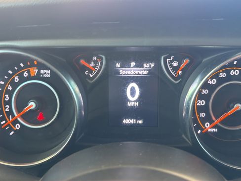 Used 2022 Jeep Wrangler Unlimited Sport AWD/4WD image 10