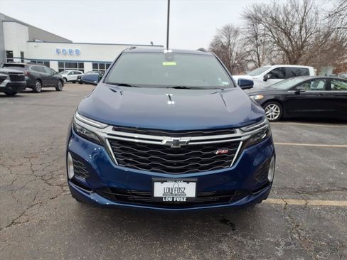 Used 2022 Chevrolet Equinox RS w/ RS Leather Package image 38