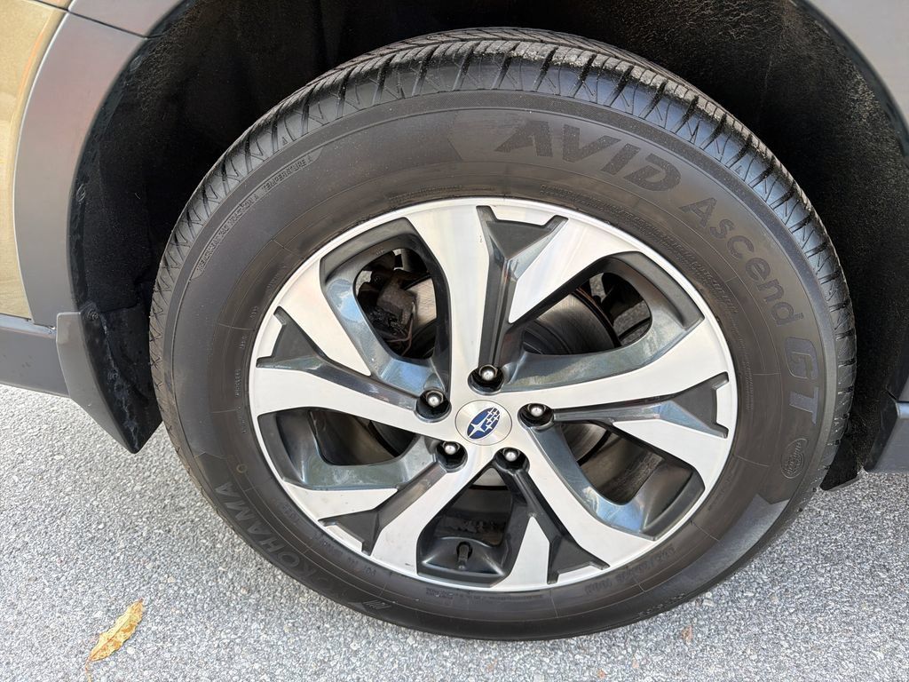 Used 2021 Subaru Outback Limited AWD/4WD image 17