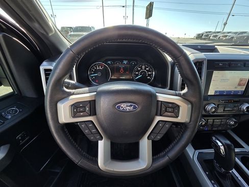 Used 2019 Ford F150 Lariat w/ Equipment Group 502A Luxury image 14