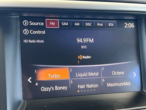 Used 2020 Nissan Pathfinder SL FWD image 23