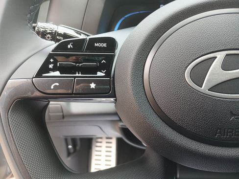 New 2025 Hyundai Elantra Sport w/ Cargo Package image 18