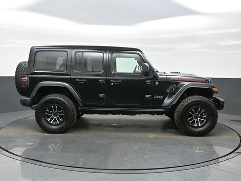 Used 2024 Jeep Wrangler Unlimited Rubicon image 7