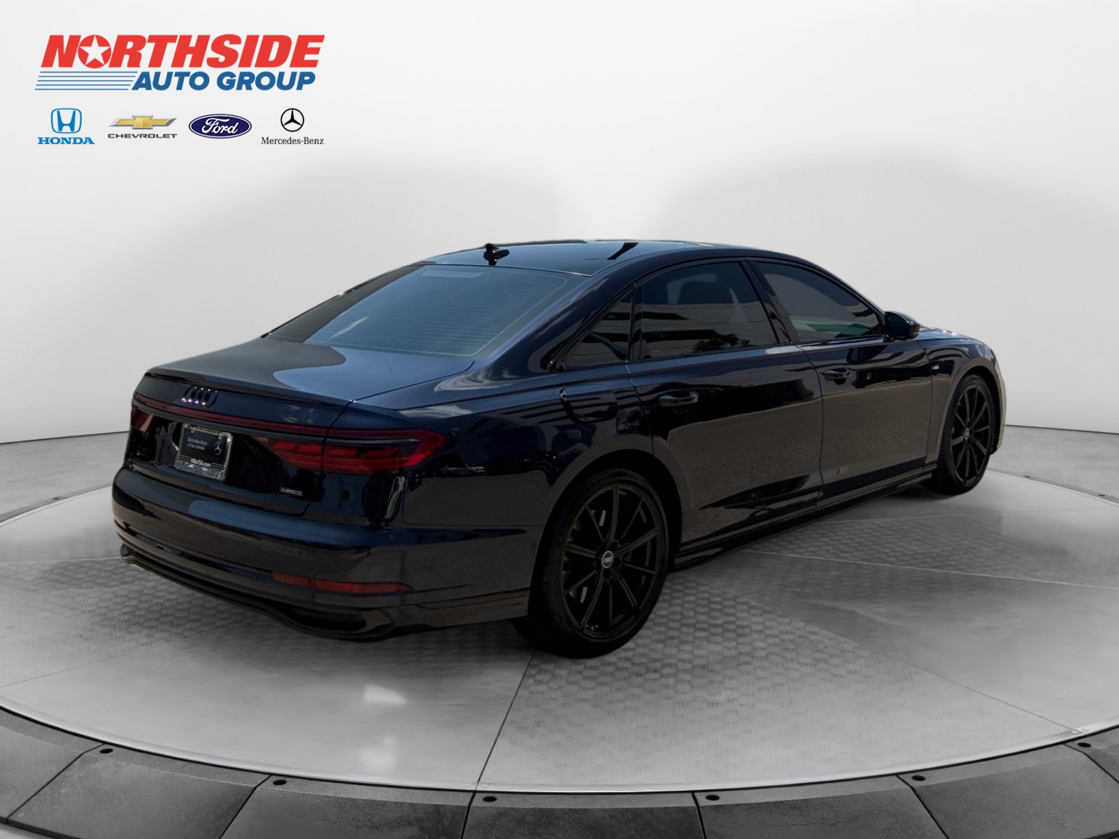 Used 2024 Audi A8 L 3.0T AWD/4WD image 7
