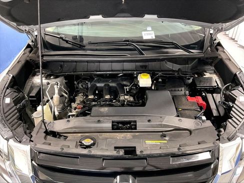 Used 2023 Nissan Pathfinder SV AWD/4WD image 30