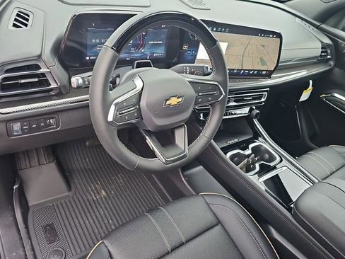 New 2026 Chevrolet Traverse High Country w/ LPO, Floor Liner Package image 11