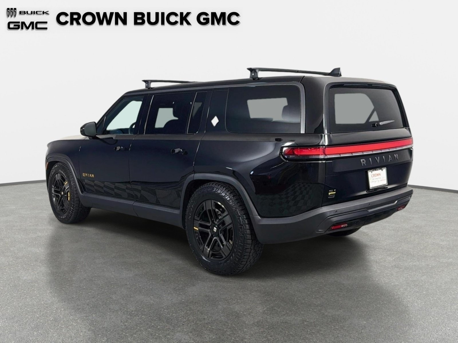 Used 2025 Rivian R1S Premium Dual AWD/4WD image 7