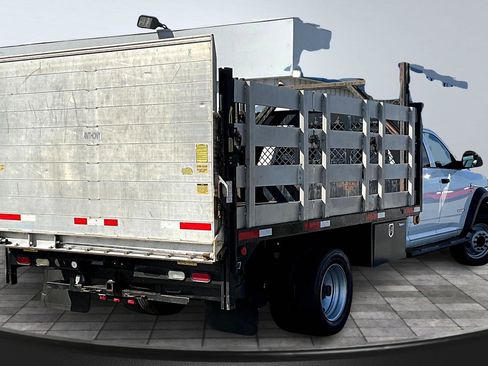 Used 2020 RAM 5500 Tradesman w/ Max Tow Package image 6