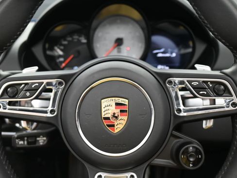 Used 2025 Porsche 718 Boxster S RWD image 22