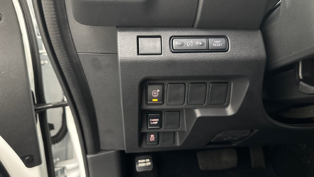 New 2026 Nissan Frontier SV w/ Tow Package AWD/4WD image 20