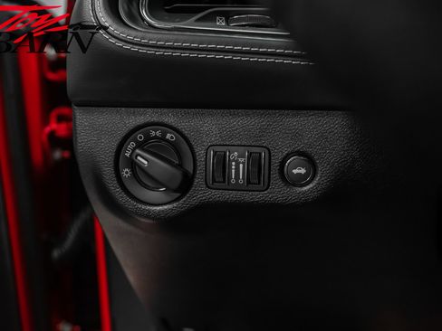 Used 2023 Dodge Challenger SRT Hellcat image 29