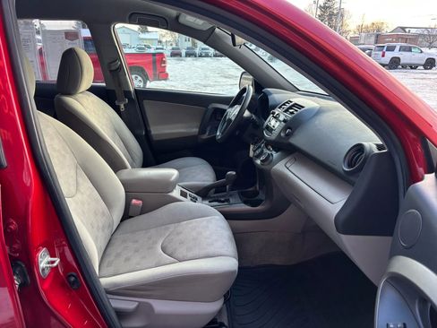 Used 2011 Toyota RAV4 4WD image 16