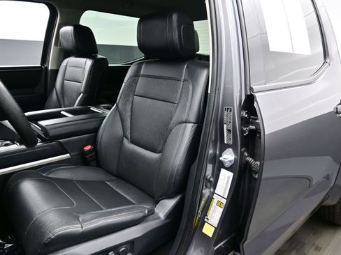 Used 2022 Toyota Tundra SR5 w/ SR5 Premium Package AWD/4WD image 12