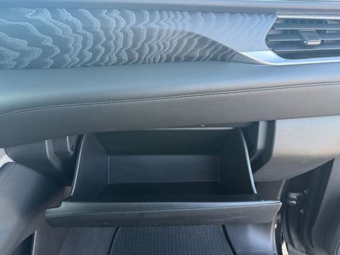 Used 2023 GMC Yukon XL Denali image 18