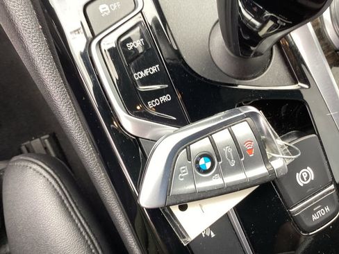 Used 2020 BMW 530i xDrive w/ Convenience Package image 46