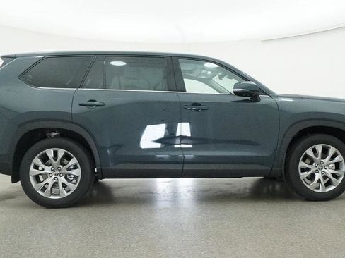 New 2026 Toyota Grand Highlander Limited AWD/4WD image 27