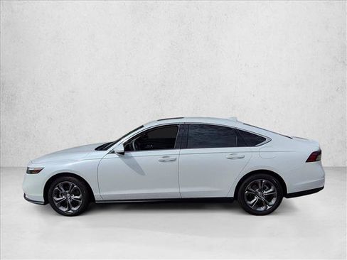 Used 2024 Honda Accord EX image 8