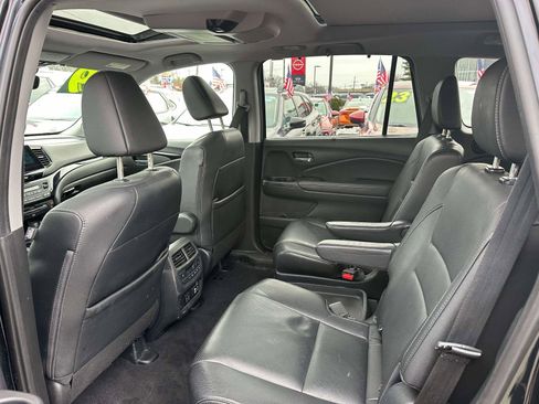 Used 2019 Honda Pilot Elite image 9