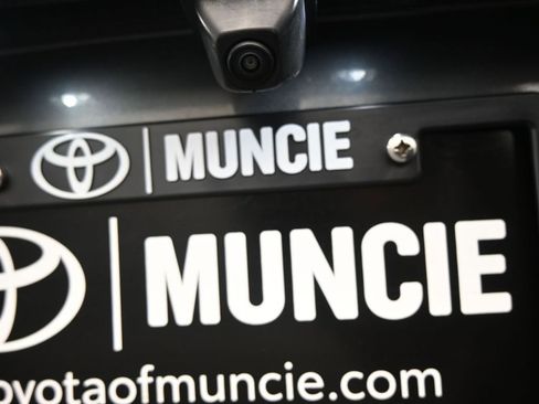 Used 2025 Ford Escape ST-Line image 40