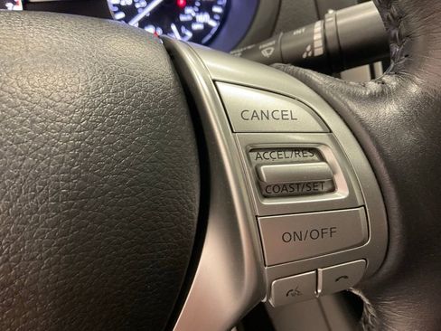 Used 2018 Nissan Altima 2.5 SV image 14