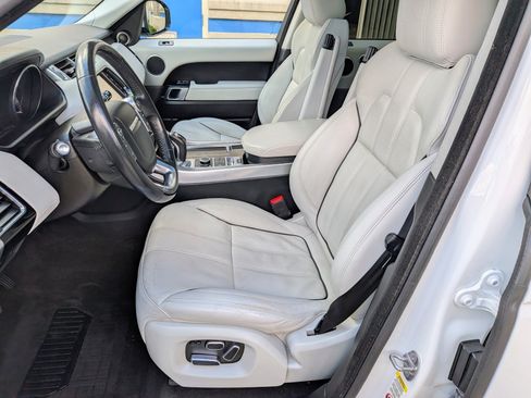 Used 2015 Land Rover Range Rover Sport HSE AWD/4WD image 5