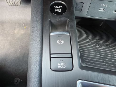 New 2026 Nissan Kicks SV w/ Cold Weather Package FWD image 35