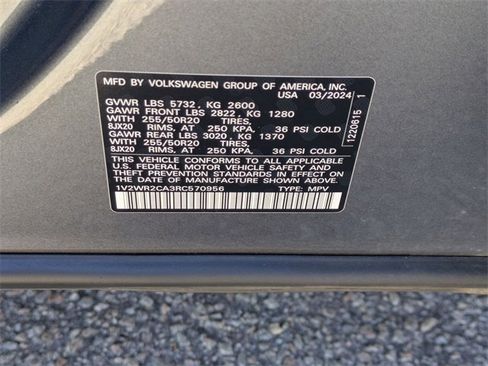Used 2024 Volkswagen Atlas SE image 39