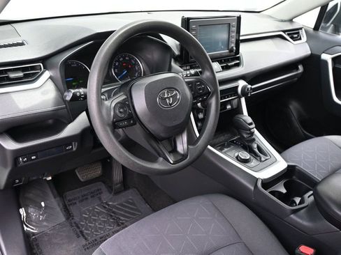Used 2019 Toyota RAV4 XLE w/ Convenience Package AWD/4WD image 8
