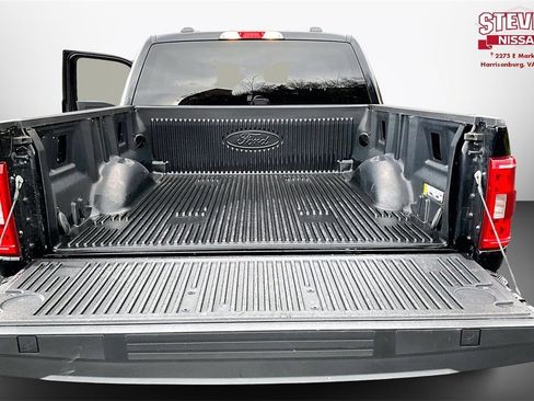 Used 2022 Ford F150 XLT image 7